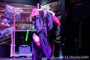 BONER BIZARRE Was An Inside (Hand) Job