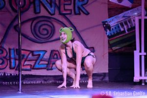 BONER BIZARRE Was An Inside (Hand) Job