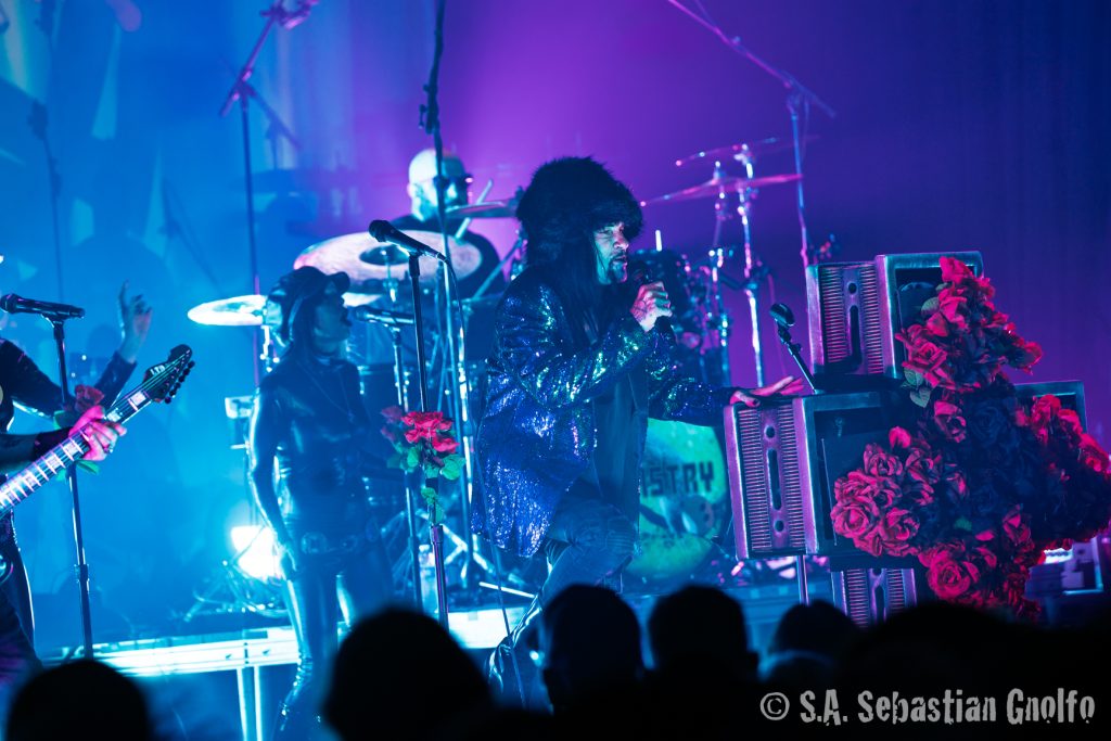 2025-05-02 Ministry-100