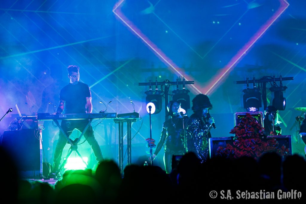 2025-05-02 Ministry-104