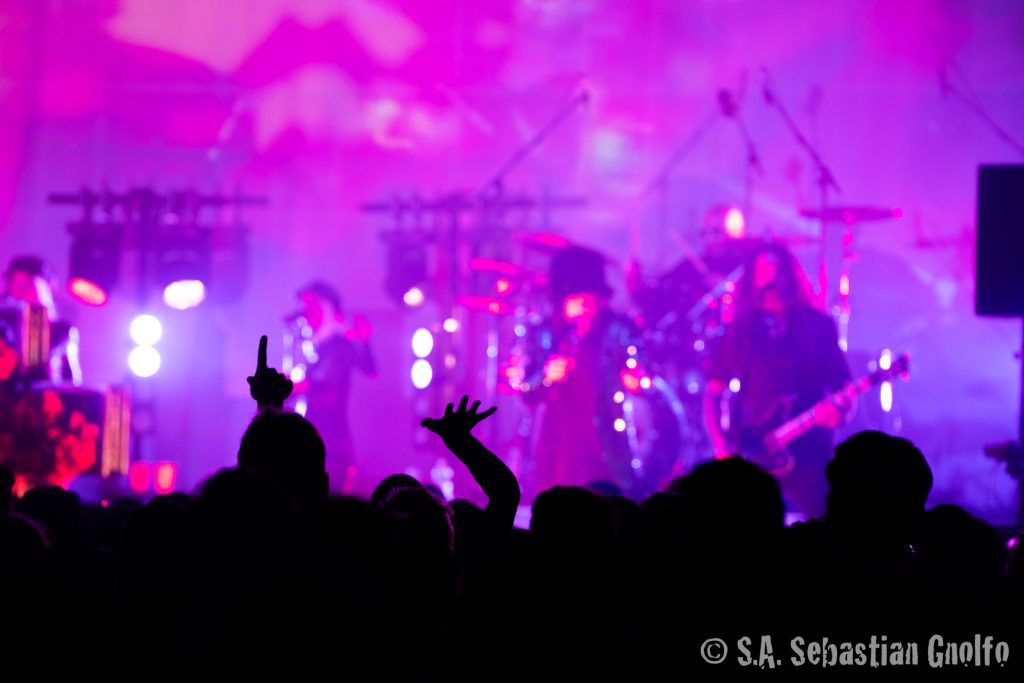 2025-05-02 Ministry-105