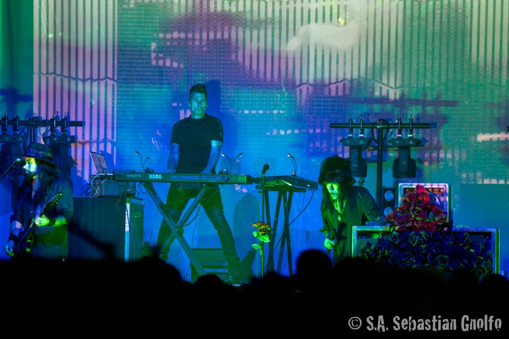 2025-05-02 Ministry-115