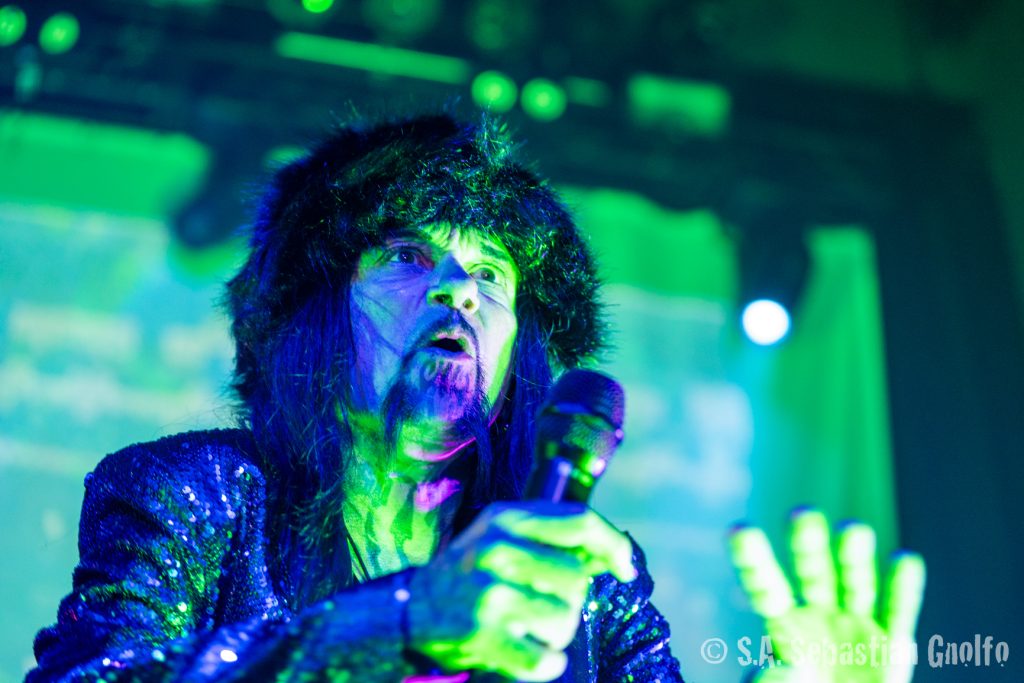 2025-05-02 Ministry-73