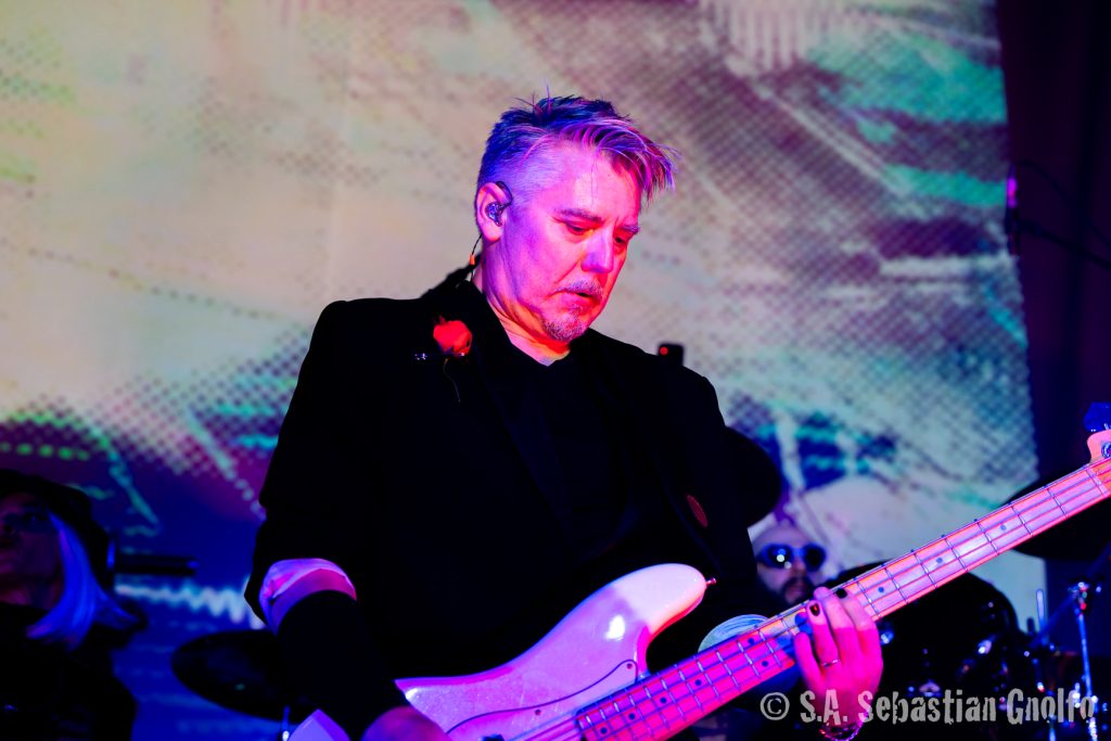 2025-05-02 Ministry-74