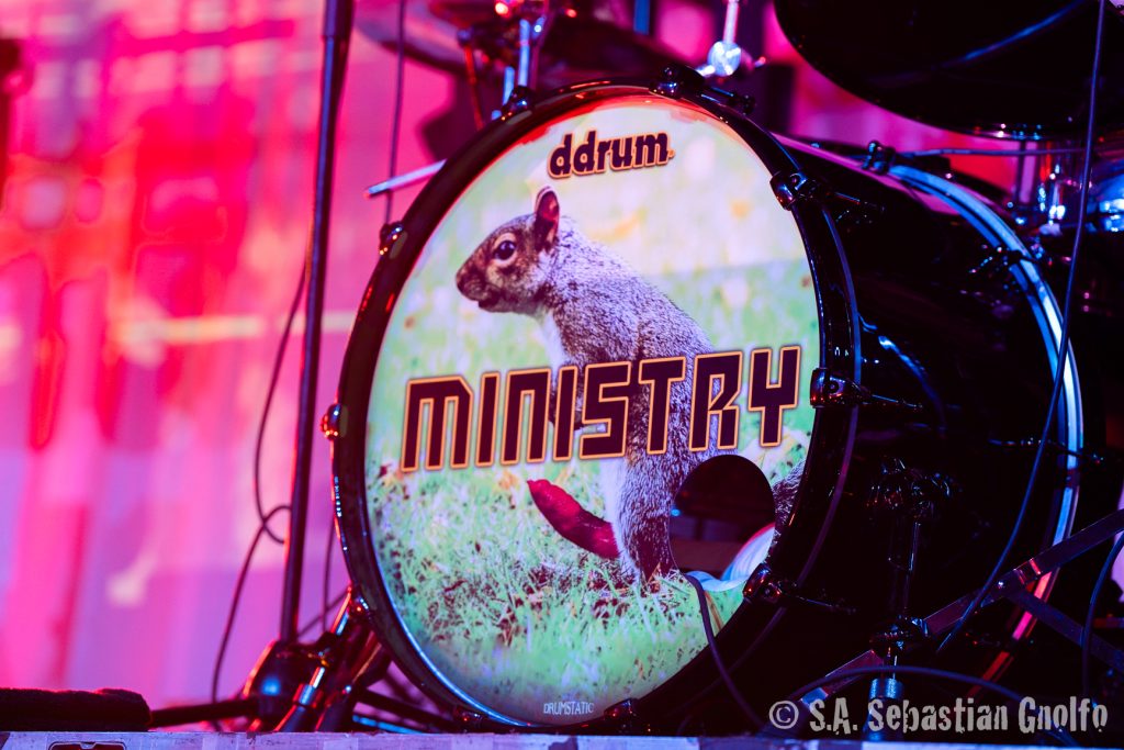 2025-05-02 Ministry-87