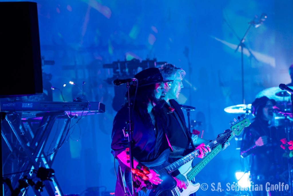 2025-05-02 Ministry-98